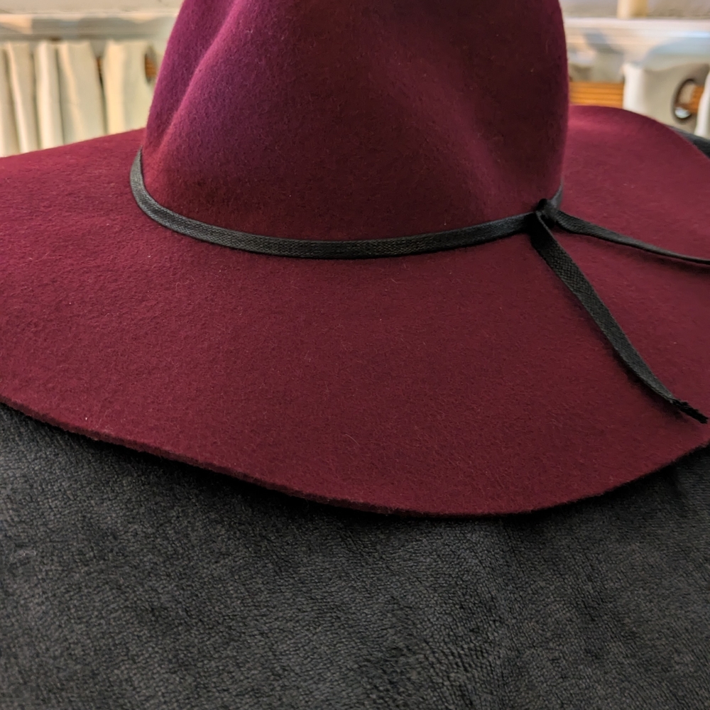 Western Hat Burgundy Felt Women's